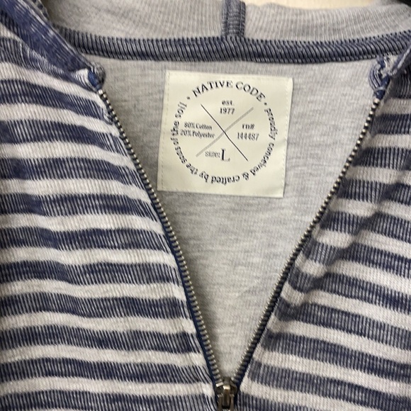 Native code hoody - Picture 3 of 4